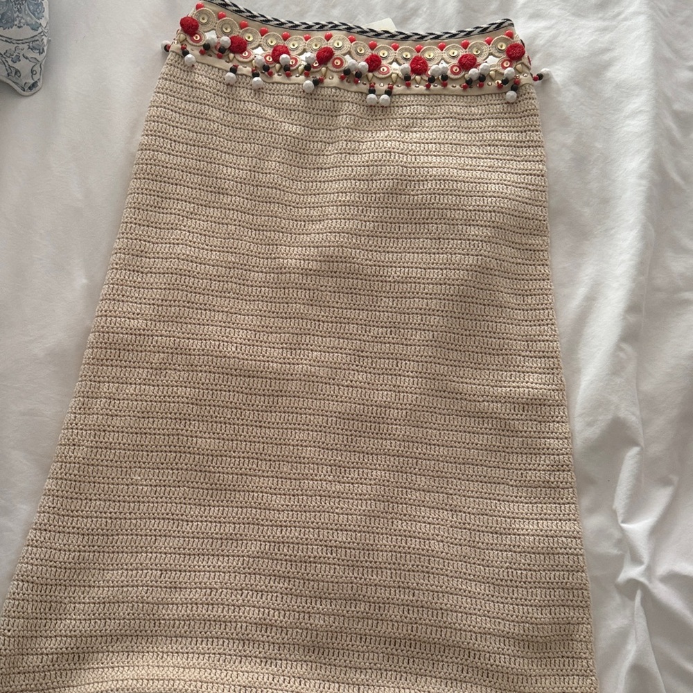 Guaranteed authentic Tory Burch skirt size S